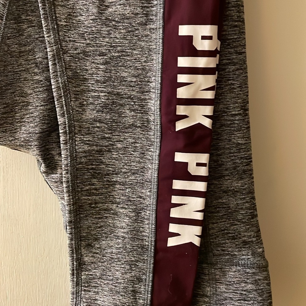PINK Ultimate workout leggings​​ - Picture 3 of 3